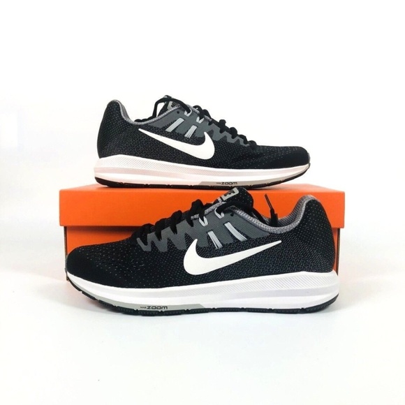 Nike Shoes - Nike Air Zoom Structure 20